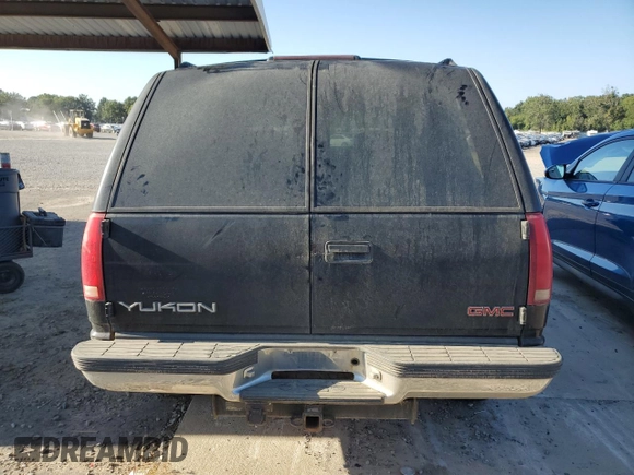 1999 GMC Yukon with VIN 1GKEK13RXXJ730202, listed as a Copart auction lot 73236834 with 188,567 mi miles and Non Repairable. Bid and sale history available at carsss.com. Image 6.