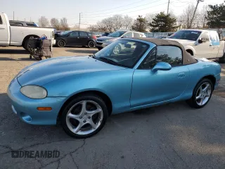 2002 Mazda MX-5 Miata Cloth z VIN JM1NB353X20230944, wystawiony jako Copart lot #48594605 z przebiegiem 99 261 mil mil oraz Czysty tytuł • Clean title. Historia ofert i sprzedaży dostępna na DreamBid. Obrazek 1.