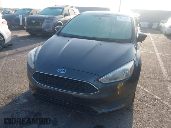 2015 Ford Focus SE with VIN 1FADP3K26FL342515, listed as a IAAI auction lot 41981596 with 112,470 mi miles. Bid and sale history available at carsss.com. Image 6.