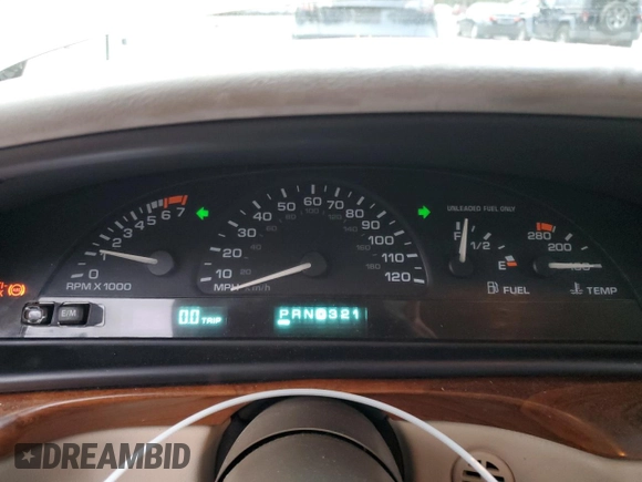 1998 Oldsmobile LSS z VIN 1G3HY52K2W4807516, wystawiony jako Copart lot #87669545 z przebiegiem Nie podano mil oraz Szkody całkowita. Historia ofert i sprzedaży dostępna na DreamBid. Obrazek 9.