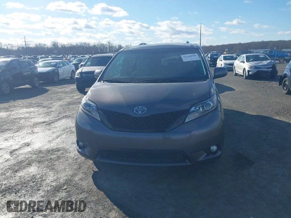 2017 Toyota Sienna XLE Auto Access Seat с VIN 5TDYZ3DC9HS805907, выставлен на аукционе IAAI как лот 41548808 с пробегом 131 607 миль миль и . История ставок и продаж доступна на DreamBid. Изображение 12.