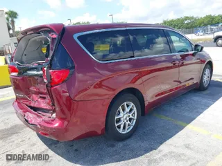 2022 Chrysler Voyager LX with VIN 2C4RC1CG6NR226926, listed as a IAAI auction lot 41915443 with 56,816 mi miles. Bid and sale history available at carsss.com. Image 4.