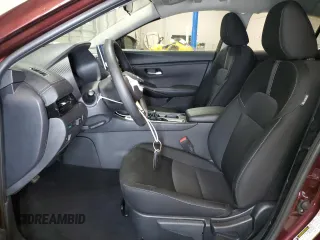 2025 Nissan Sentra SV z VIN 3N1AB8CV0SY241492, wystawiony jako Copart lot #60032225 z przebiegiem 11 651 mil mil oraz Nie do naprawy • Non repairable. Historia ofert i sprzedaży dostępna na DreamBid. Obrazek 7.