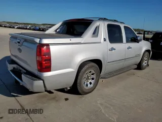 2013 Chevrolet Avalanche LTZ with VIN 3GNMCGE03DG132995, listed as a Copart auction lot 49694705 with 174,506 mi miles and Salvage title. Bid and sale history available at DreamBid. Image 3.