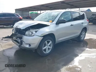 2007 Toyota RAV4 with VIN JTMZK33V876006923, listed as a IAAI auction lot 41406204 with 121,425 mi miles. Bid and sale history available at carsss.com. Image 19.