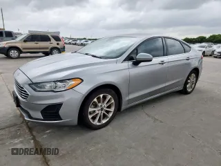 2020 Ford Fusion SE z VIN 3FA6P0HD4LR224878, wystawiony jako Copart lot #61371885 z przebiegiem 68 129 mil mil oraz Czysty tytuł • Clean title. Historia ofert i sprzedaży dostępna na DreamBid. Obrazek 1.