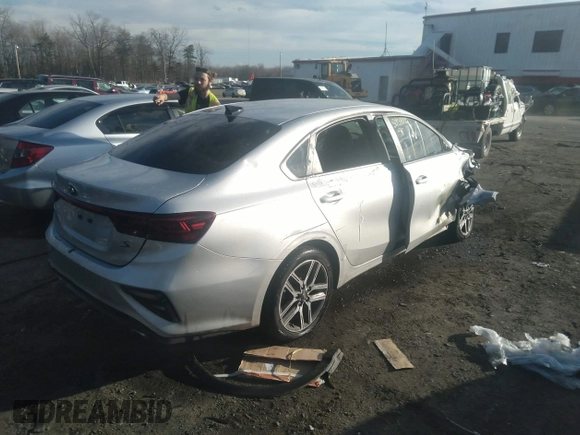 2019 Kia Forte S with VIN 3KPF34AD2KE028483, listed as a IAAI auction lot 35938026 with 49,420 mi miles and . Bid and sale history available at carsss.com. Image 4.