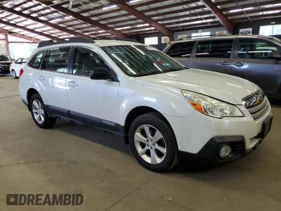2014 Subaru Outback 2.5i with VIN 4S4BRBAC9E3290131, listed as a Copart auction lot 62429195 with 116,168 mi miles and Clean title. Bid and sale history available at DreamBid. Image 4.