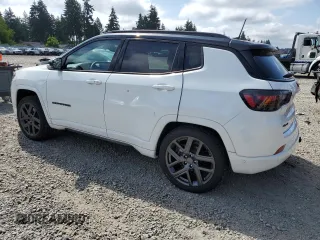 2024 Jeep Compass Limited with VIN 3C4NJDCN2RT135322, listed as a Copart auction lot 59387135 with 3,403 mi miles and Salvage title. Bid and sale history available at DreamBid. Image 2.