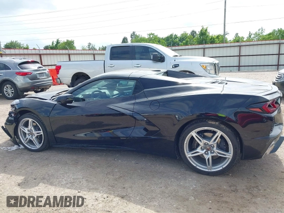 2025 Chevrolet Corvette 3LT with VIN 1G1YC3D47S5106663, listed as a IAAI auction lot 42137423 with 2,792 mi miles. Bid and sale history available at carsss.com. Image 14.