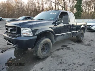 2000 Ford F-350 XL with VIN 1FTSX31F9YEA86514, listed as a Copart auction lot 81322734 with 260,819 mi miles and Salvage title. Bid and sale history available at DreamBid. Image 1.
