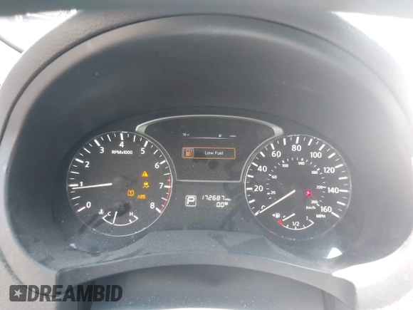 2015 Nissan Altima 2.5 SV with VIN 1N4AL3AP2FC488521, listed as a IAAI auction lot 42156706 with 172,687 mi miles. Bid and sale history available at carsss.com. Image 7.