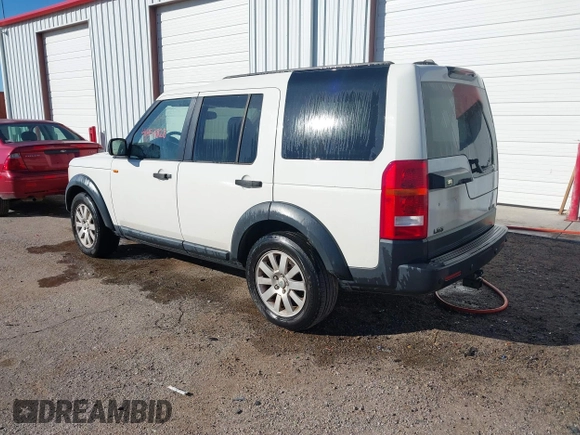 2006 Land Rover LR3 SE with VIN SALAD25476A389215, listed as a IAAI auction lot 41453828 with 1 mi miles. Bid and sale history available at carsss.com. Image 3.