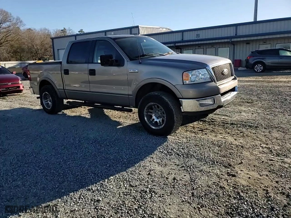 2005 Ford F-150 XLT with VIN 1FTPW12505FB24088, listed as a Copart auction lot 46454435 with 204,796 mi miles and Salvage Title. Bid and sale history available at carsss.com. Image 11.