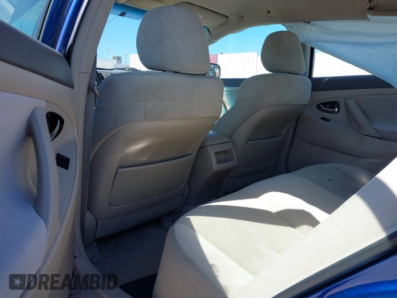 2009 Toyota Camry with VIN 4T1BE46K29U301154, listed as a IAAI auction lot 41817381 with 184,705 mi miles. Bid and sale history available at carsss.com. Image 8.
