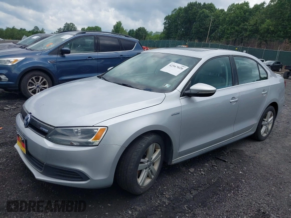 2014 Volkswagen Jetta Hybrid SE с VIN 3VW637AJ9EM284943, выставлен на аукционе IAAI как лот 42567020 с пробегом 164 928 миль миль и . История ставок и продаж доступна на DreamBid. Изображение 2.