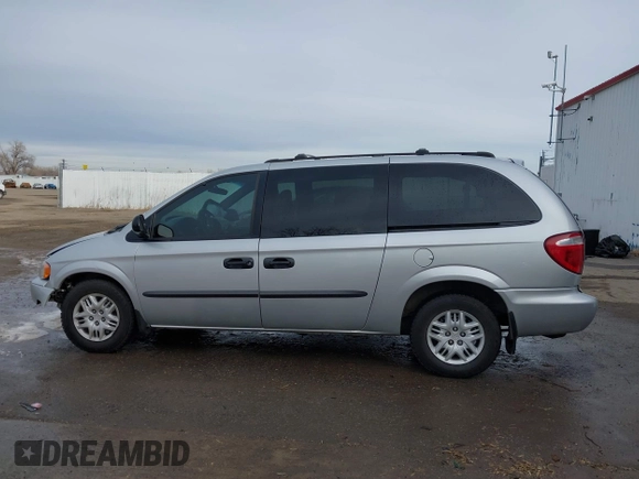 2004 Dodge Caravan SE with VIN 1D4GP24R14B562923, listed as a IAAI auction lot 41157893 with 169,040 mi miles. Bid and sale history available at carsss.com. Image 15.
