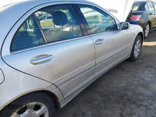 2005 Mercedes-Benz C 240 with VIN WDBRF81J25F608844, listed as a IAAI auction lot 41747537 with 143,004 mi miles and . Bid and sale history available at DreamBid. Image 13.
