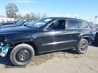 2019 Jeep Grand Cherokee Altitude with VIN 1C4RJEAG7KC852263, listed as a IAAI auction lot 41590946 with 83,356 mi miles and . Bid and sale history available at DreamBid. Image 15.