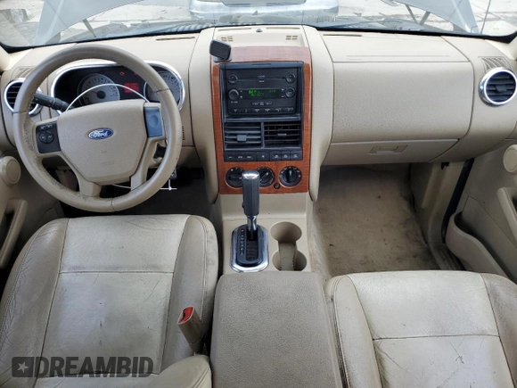 2007 Ford Explorer Eddie Bauer with VIN 1FMEU74817UB70871, listed as a Copart auction lot 60898745 with 185,620 mi miles and Salvage title. Bid and sale history available at DreamBid. Image 8.