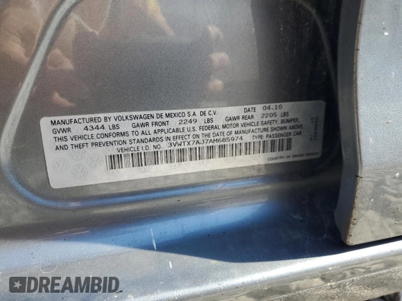 2010 Volkswagen Jetta SE with VIN 3VWTX7AJ7AM685974, listed as a Copart auction lot 72922774 with 160,572 mi miles and Salvage title. Bid and sale history available at DreamBid. Image 13.