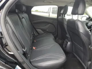 2022 Ford Mustang Mach-E Premium z VIN 3FMTK3SU4NMA03797, wystawiony jako Copart lot #55990545 z przebiegiem 38 004 mil mil oraz Szkoda całkowita • Salvage title. Historia ofert i sprzedaży dostępna na DreamBid. Obrazek 11.