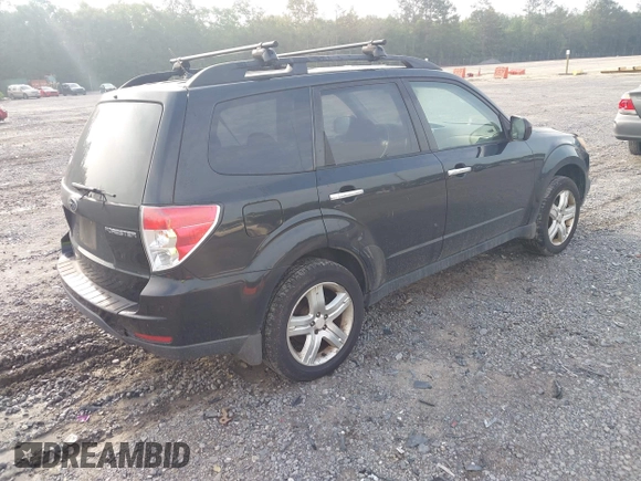 2009 Subaru Forester X with VIN JF2SH63619H772625, listed as a IAAI auction lot 42381409 with 169,174 mi miles and . Bid and sale history available at DreamBid. Image 4.
