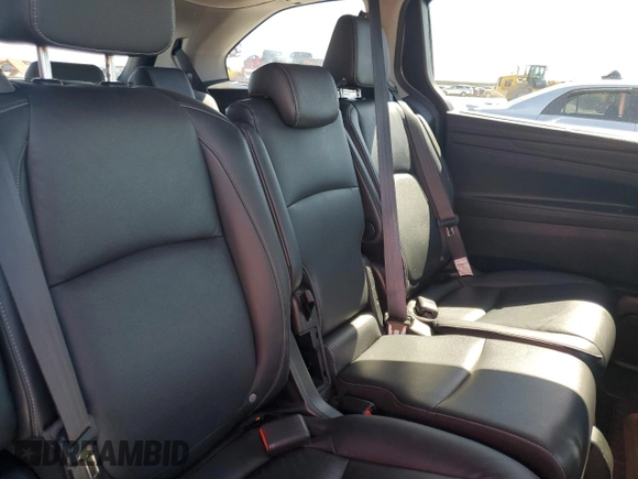 2024 Honda Odyssey Touring with VIN 5FNRL6H84RB001517, listed as a Copart auction lot 48306655 with 60,757 mi miles and Salvage Title. Bid and sale history available at carsss.com. Image 10.