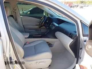 2012 Lexus RX with VIN 2T2ZK1BA8CC072051, listed as a IAAI auction lot 41991369 with 224,105 mi miles and . Bid and sale history available at carsss.com. Image 5.