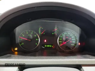 2005 Ford Five Hundred SE with VIN 1FAFP23195G175714, listed as a Copart auction lot 81057764 with 81,284 mi miles and Salvage Title. Bid and sale history available at carsss.com. Image 9.