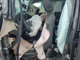 2017 GMC Acadia Denali z VIN 1GKKNXLS6HZ182055, wystawiony jako Copart lot #56178175 z przebiegiem Nie podano mil oraz Szkoda całkowita • Salvage title. Historia ofert i sprzedaży dostępna na DreamBid. Obrazek 7.