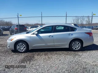 2015 Nissan Altima SV with VIN 1N4AL3AP1FC459401, listed as a IAAI auction lot 41918260 with 45,687 mi miles and . Bid and sale history available at DreamBid. Image 14.