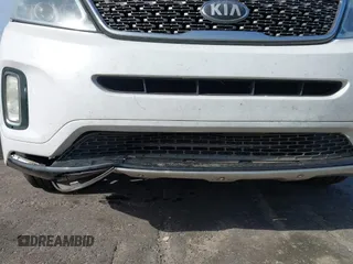 2014 Kia Sorento SX with VIN 5XYKW4A78EG471101, listed as a IAAI auction lot 41718791 with 160,968 mi miles. Bid and sale history available at carsss.com. Image 6.