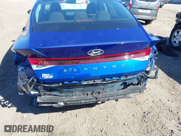 2023 Hyundai Elantra SEL with VIN 5NPLS4AG3PH110029, listed as a IAAI auction lot 41720508 with 17,735 mi miles and . Bid and sale history available at DreamBid. Image 18.