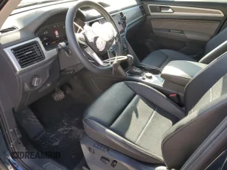 2022 Volkswagen Atlas SEL z VIN 1V2BP2CA7NC504537, wystawiony jako Copart lot #52094685 z przebiegiem 63 114 mil mil oraz Szkoda całkowita • Salvage title. Historia ofert i sprzedaży dostępna na DreamBid. Obrazek 7.
