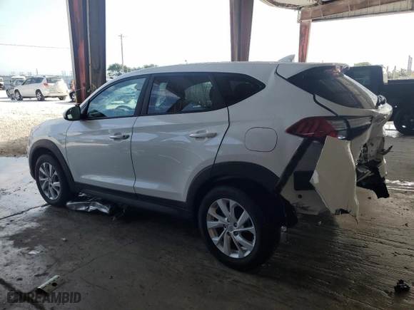 2020 Hyundai Tucson SE with VIN KM8J23A4XLU155388, listed as a Copart auction lot 52752055 with 10,692 mi miles and Non Repairable. Bid and sale history available at carsss.com. Image 2.
