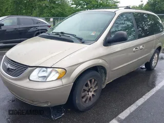 2003 Chrysler Town & Country LX z VIN 2C4GP44L13R132460, wystawiony jako IAAI lot #42467139 z przebiegiem 229 293 mil mil oraz . Historia ofert i sprzedaży dostępna na DreamBid. Obrazek 2.