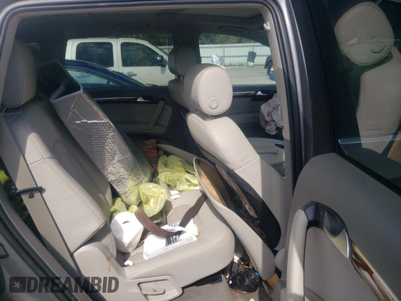 2015 Audi Q7 Premium Plus с VIN WA1LGAFE2FD007187, выставлен на аукционе Copart как лот 49166455 с пробегом 104 346 миль миль и Списание • Salvage title. История ставок и продаж доступна на DreamBid. Изображение 11.