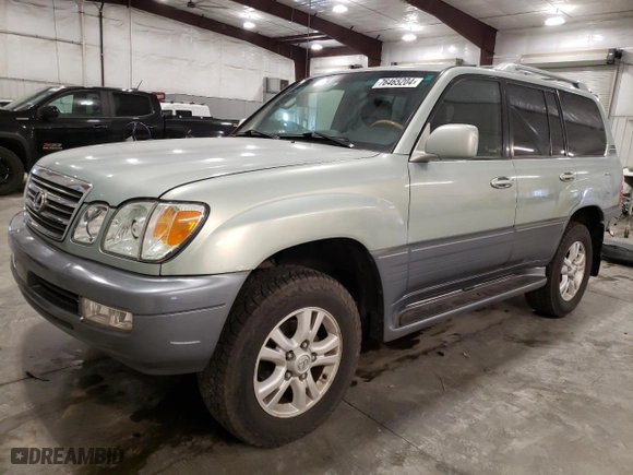 2004 Lexus LX 470 with VIN JTJHT00W843548361, listed as a Copart auction lot 76465204 with 257,543 mi miles and Salvage Title. Bid and sale history available at carsss.com. Image 1.
