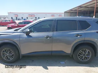 2021 Nissan Rogue S z VIN 5N1AT3AA3MC798580, wystawiony jako IAAI lot #41979972 z przebiegiem 73 351 mil mil oraz . Historia ofert i sprzedaży dostępna na DreamBid. Obrazek 14.