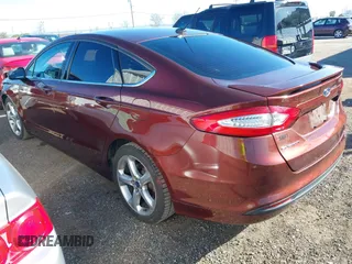 2016 Ford Fusion S with VIN 3FA6P0G73GR384042, listed as a IAAI auction lot 41624623 with 131,959 mi miles. Bid and sale history available at carsss.com. Image 3.