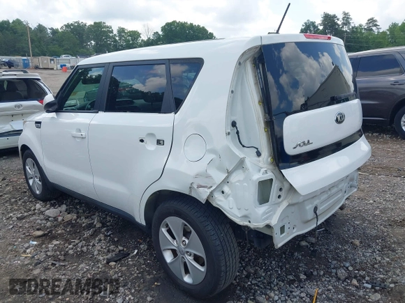 2016 Kia Soul z VIN KNDJN2A23G7362505, wystawiony jako IAAI lot #42280947 z przebiegiem 126 029 mil mil oraz . Historia ofert i sprzedaży dostępna na DreamBid. Obrazek 6.