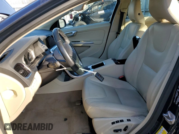 2015 Volvo S60 T5 Premier with VIN YV1612TBXF1304756, listed as a Copart auction lot 43284325 with 83,428 mi miles and Salvage Title. Bid and sale history available at carsss.com. Image 7.