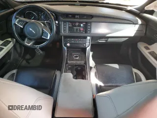 2016 Jaguar XF S with VIN SAJBG4BVXGCY19810, listed as a Copart auction lot 48229075 with 61,253 mi miles and Salvage Title. Bid and sale history available at carsss.com. Image 8.