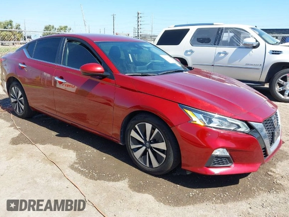 2022 Nissan Altima 2.5 SV with VIN 1N4BL4DV4NN329202, listed as a IAAI auction lot 41674663 with 52,724 mi miles. Bid and sale history available at carsss.com. Image 1.