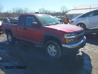 2005 Chevrolet Colorado LS Z71 with VIN 1GCDT196858245479, listed as a IAAI auction lot 41658962 with 138,216 mi miles. Bid and sale history available at carsss.com. Image 1.