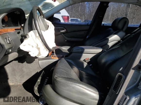 2006 Mercedes-Benz S 500 z VIN WDBNG84J56A481531, wystawiony jako Copart lot #88256425 z przebiegiem Nie podano mil oraz Szkoda całkowita • Salvage title. Historia ofert i sprzedaży dostępna na DreamBid. Obrazek 7.