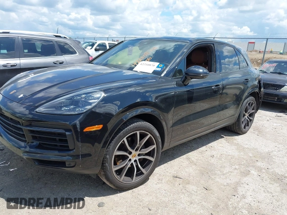 2019 Porsche Cayenne z VIN WP1AA2AY3KDA03664, wystawiony jako IAAI lot #42210870 z przebiegiem 66 296 mil mil oraz . Historia ofert i sprzedaży dostępna na DreamBid. Obrazek 17.