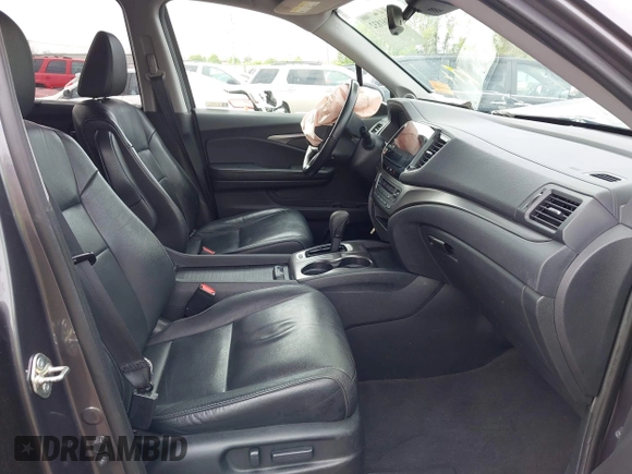 2019 Honda Pilot EX-L with VIN 5FNYF6H57KB053786, listed as a IAAI auction lot 42161832 with 89,326 mi miles and . Bid and sale history available at carsss.com. Image 5.