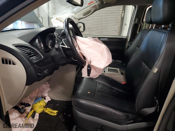 2014 Chrysler Town & Country Touring with VIN 2C4RC1BG7ER395273, listed as a Copart auction lot 51476915 with 145,764 mi miles and Clean Title. Bid and sale history available at carsss.com. Image 7.